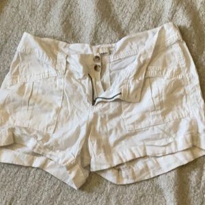 Old navy white linen shorts